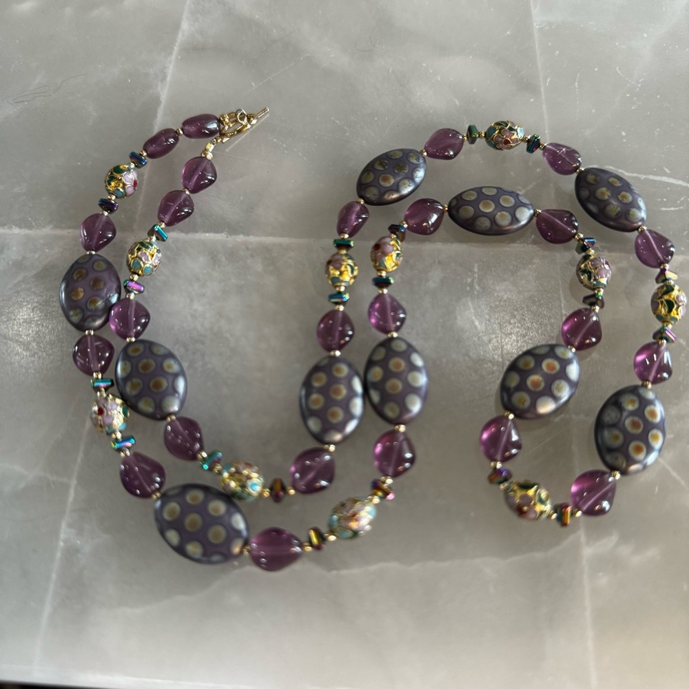 Beautiful Multicolor Bead Necklace - image 3